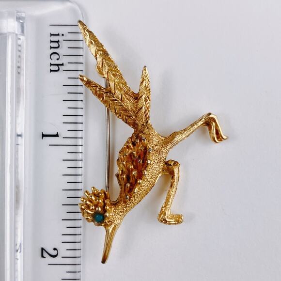 VTG Mid Century Roadrunner Brooch Gold Tone Bird Pin Turquoise Eye Figural - Picture 7 of 8